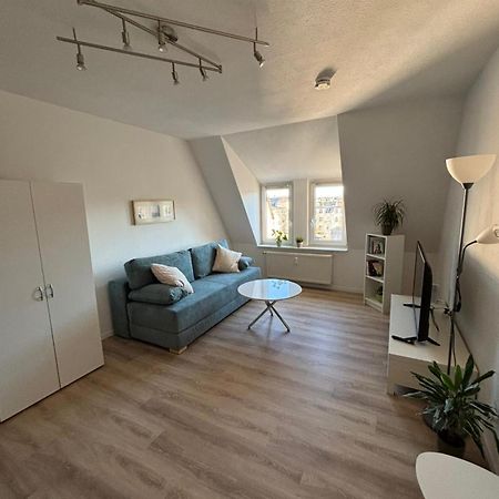 1 Raum Dachgeschosswohnung In Ruhiger Lage Limabach - Oberfrohna Екстериор снимка