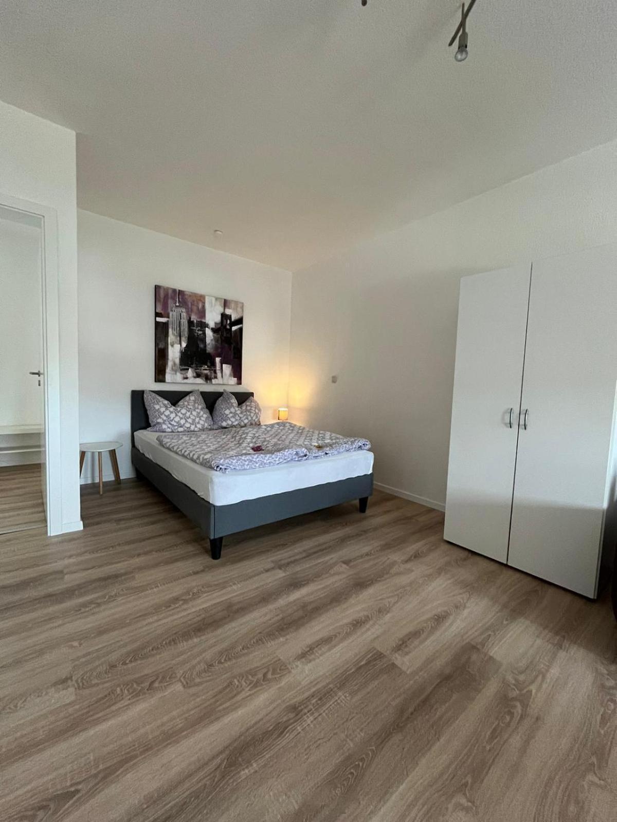 1 Raum Dachgeschosswohnung In Ruhiger Lage Limabach - Oberfrohna Екстериор снимка